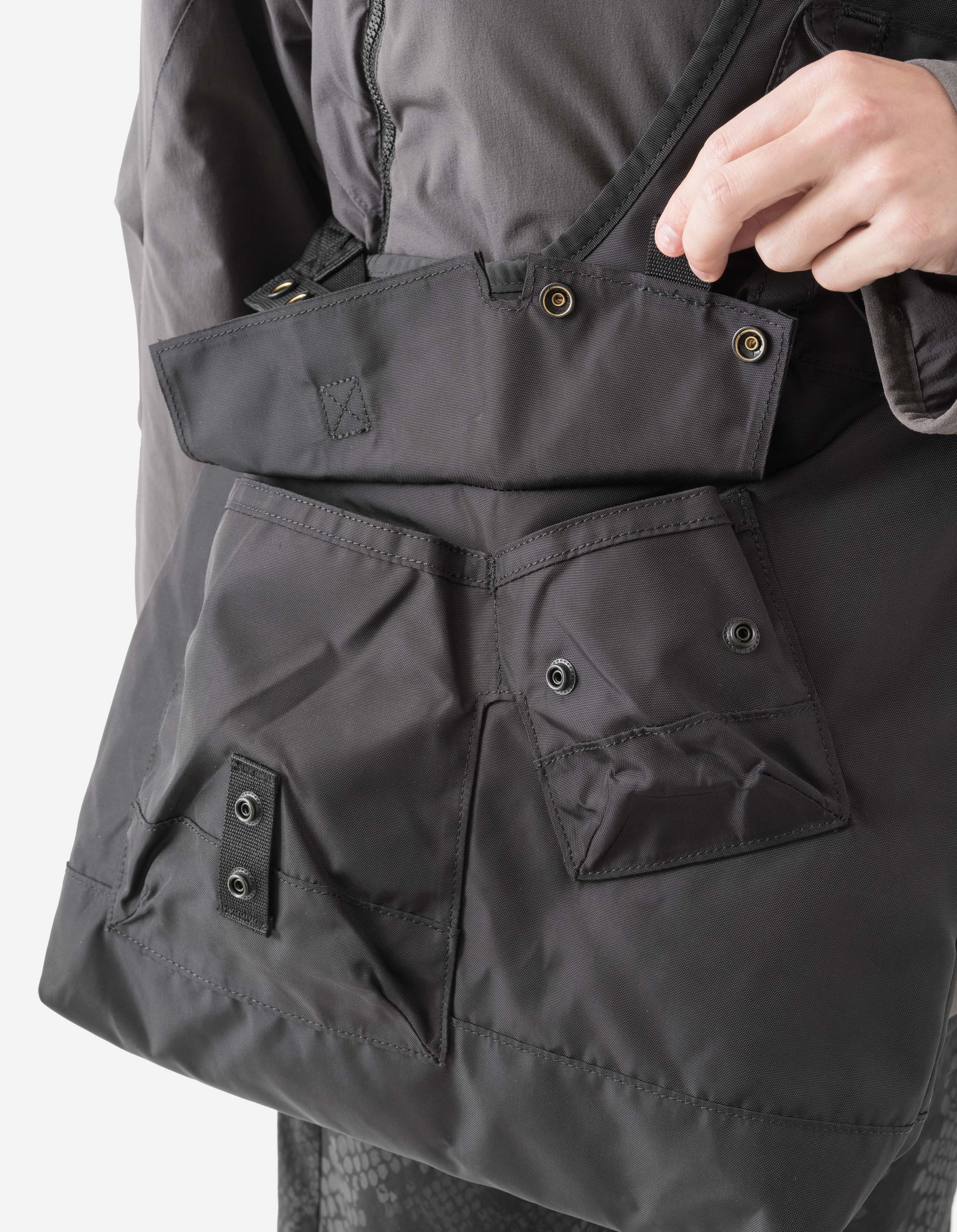 1113 Maha M.A.L.I.C.E. Monk Sling Bag Black - Image 5