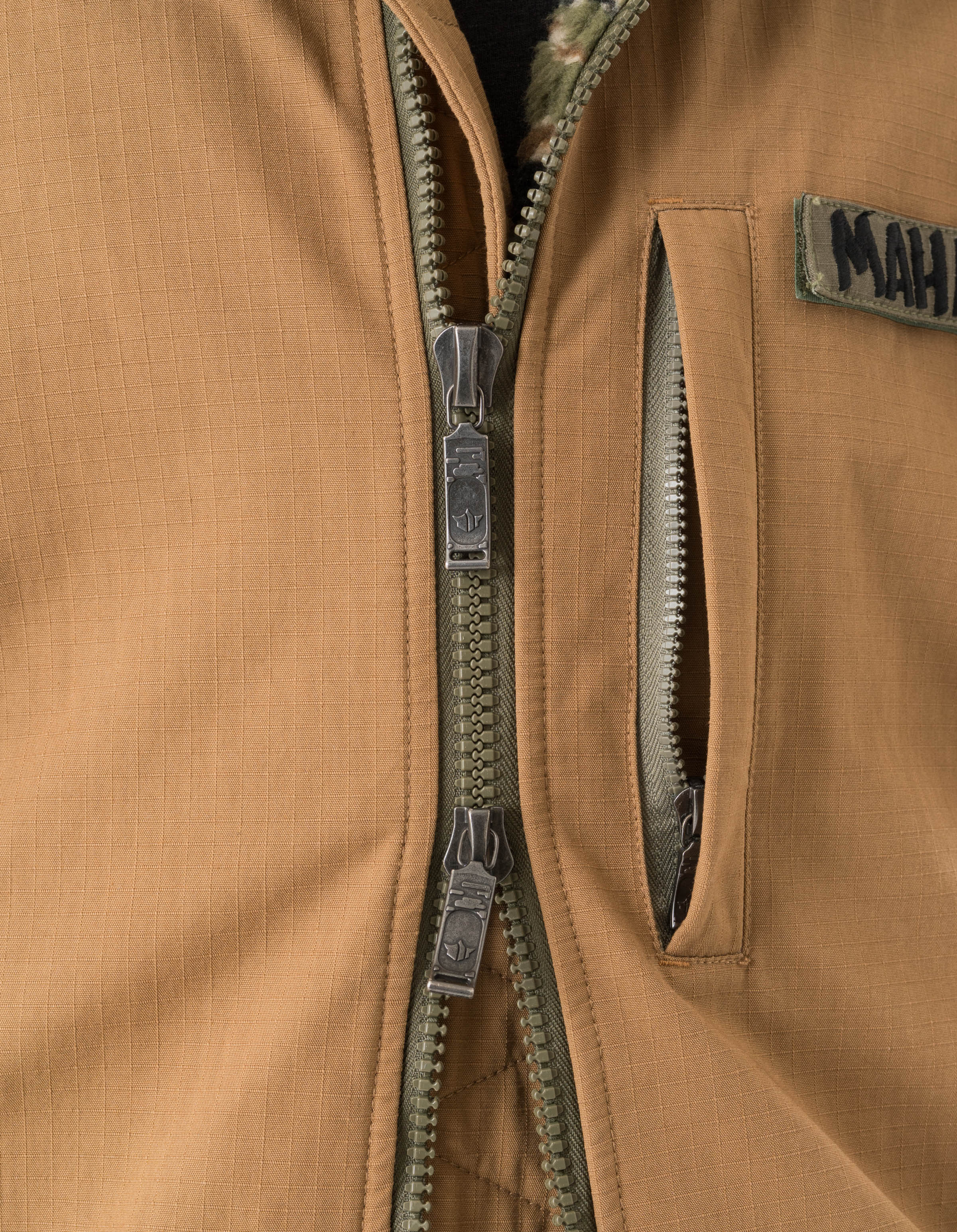 7214 Beach Fishtail Parka Coyote - Image 6