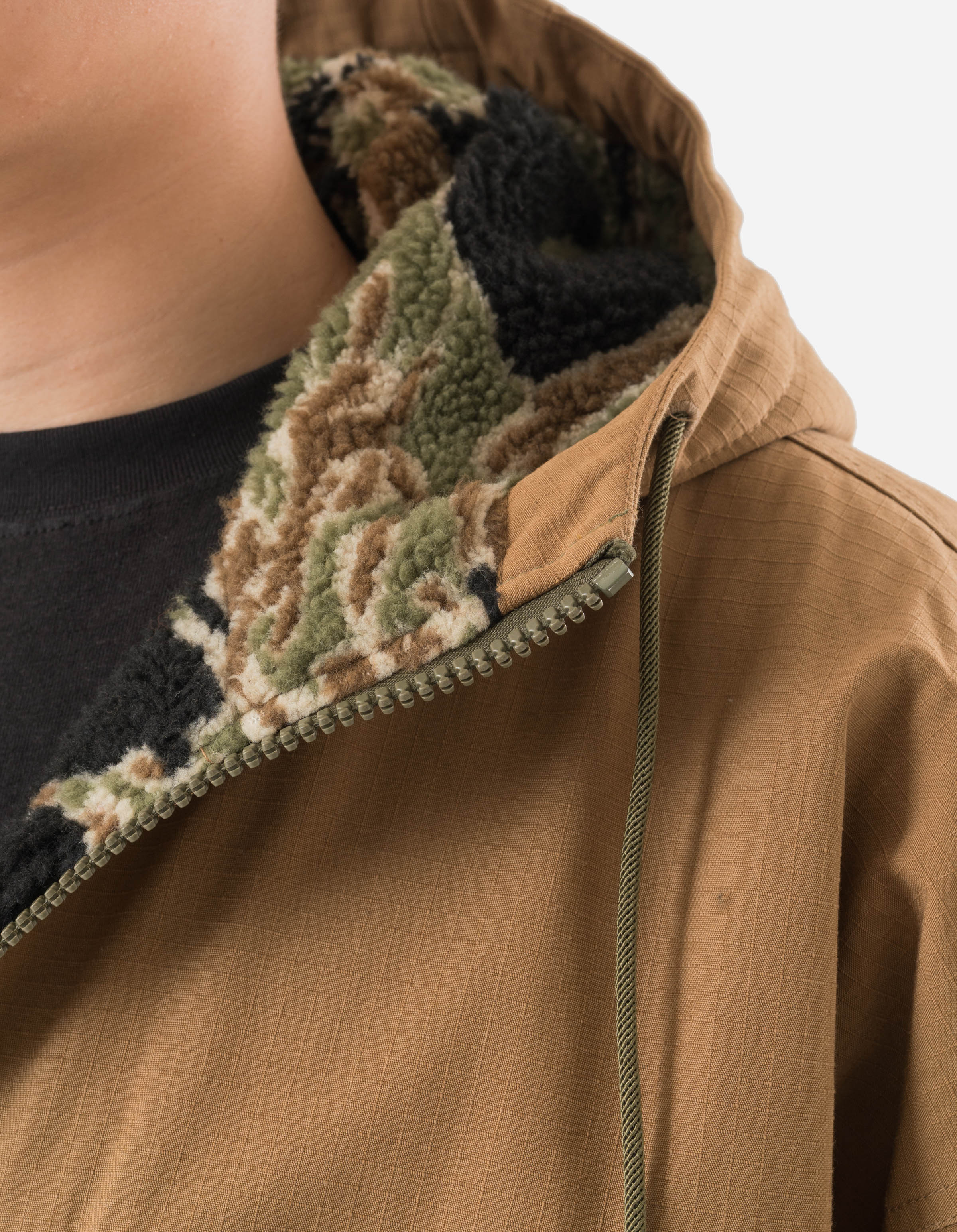 7214 Beach Fishtail Parka Coyote - Image 7