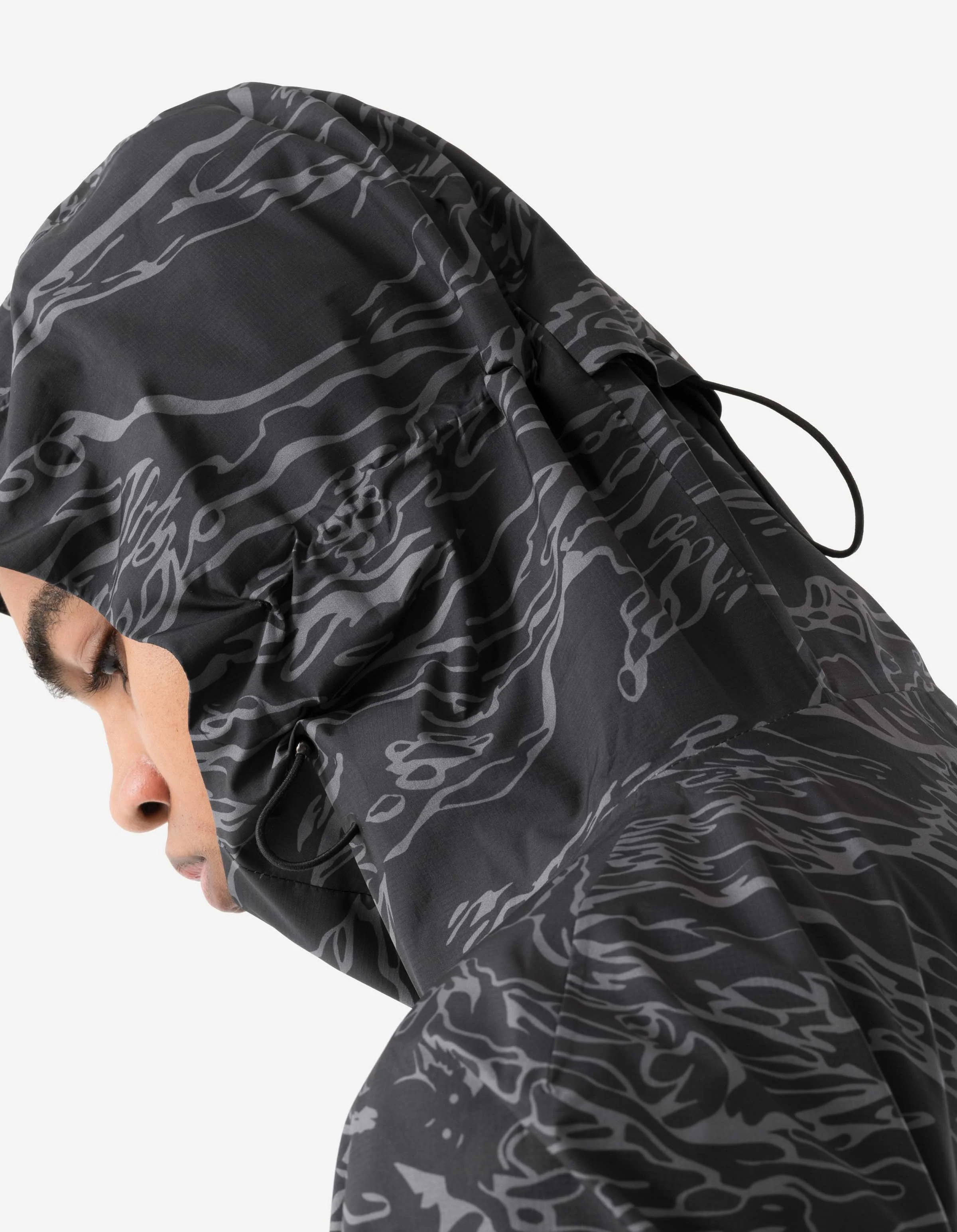 7274 Bonsai Tigerstripe Asym Parka Subdued Night - Image 6